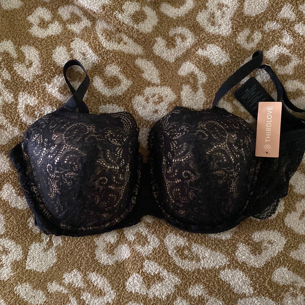 24/7 Lace Balconette bra. New with tags- Thirdlove